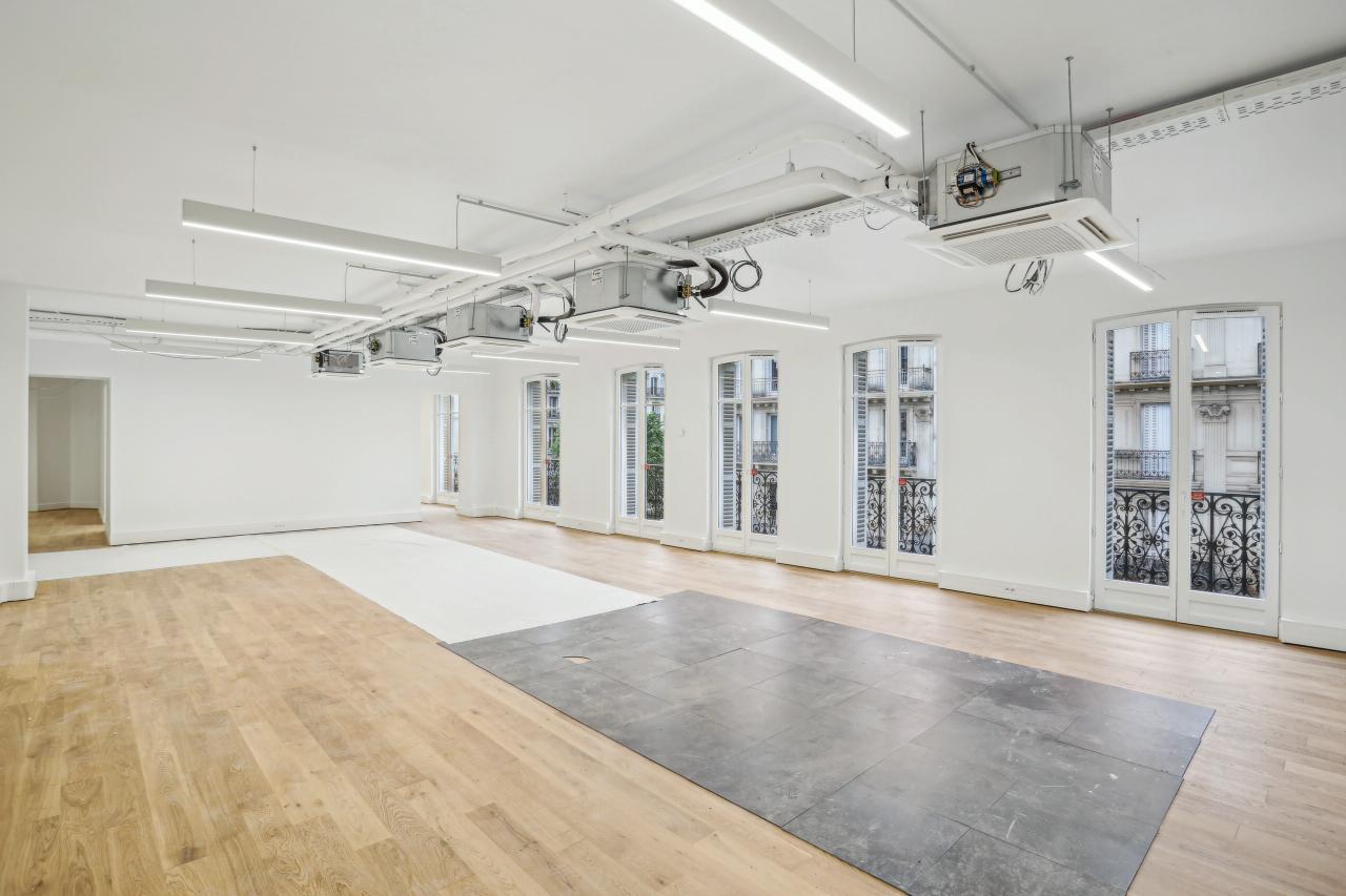 Bureau Paris 350m² Location bureau Paris OLBUR2315889 12